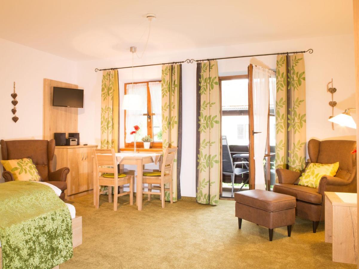 Ahorn-Appartements - Chiemgau Karte อินเซลล์ ภายนอก รูปภาพ