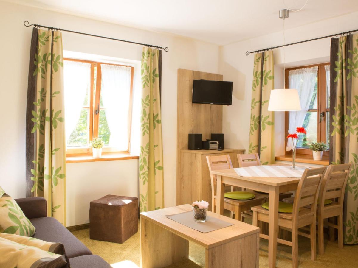Ahorn-Appartements - Chiemgau Karte อินเซลล์ ภายนอก รูปภาพ