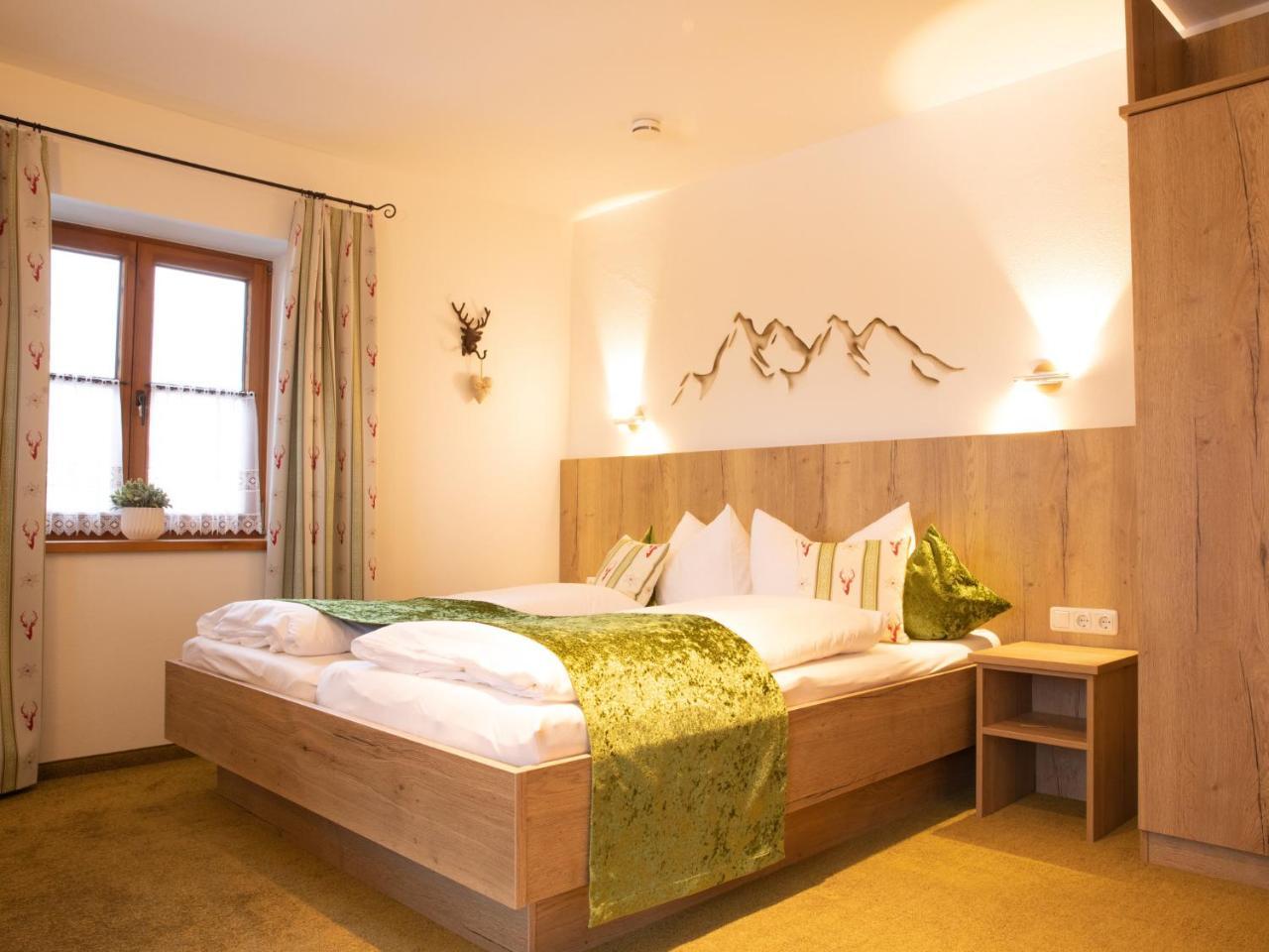 Ahorn-Appartements - Chiemgau Karte อินเซลล์ ภายนอก รูปภาพ